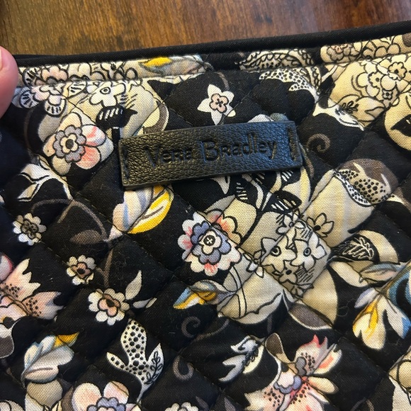 Vera Bradley tote - Picture 2 of 3